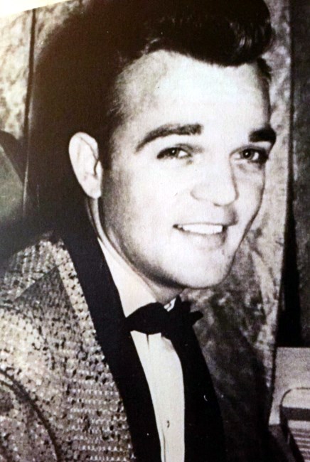 Obituary of Howard J Fleenor