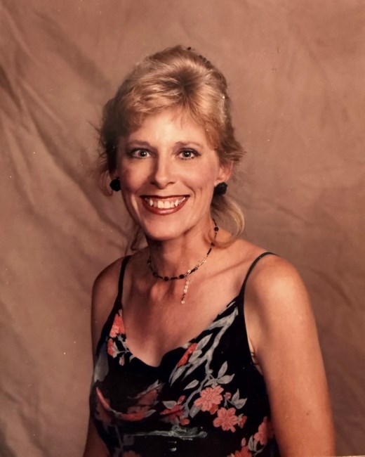 Obituary of Suzanne "Suzy" Pulsifer Lynn