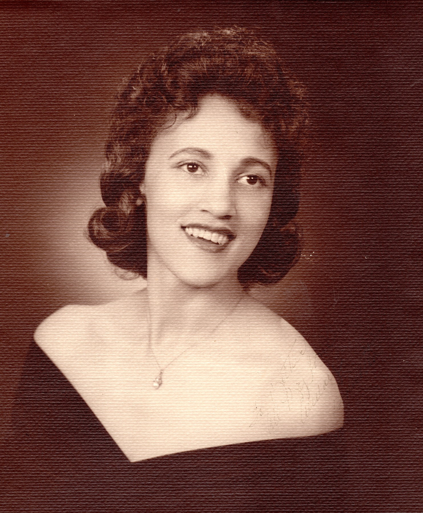 Obituary of Henrietta V. Huddleston