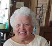 Obituary of Maureen MacIntosh (Reenie) Brady