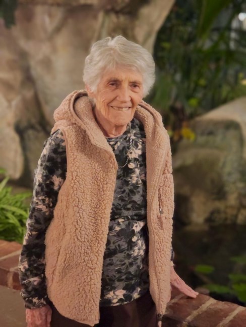 Obituary of Mary Gabrielli Fernandez