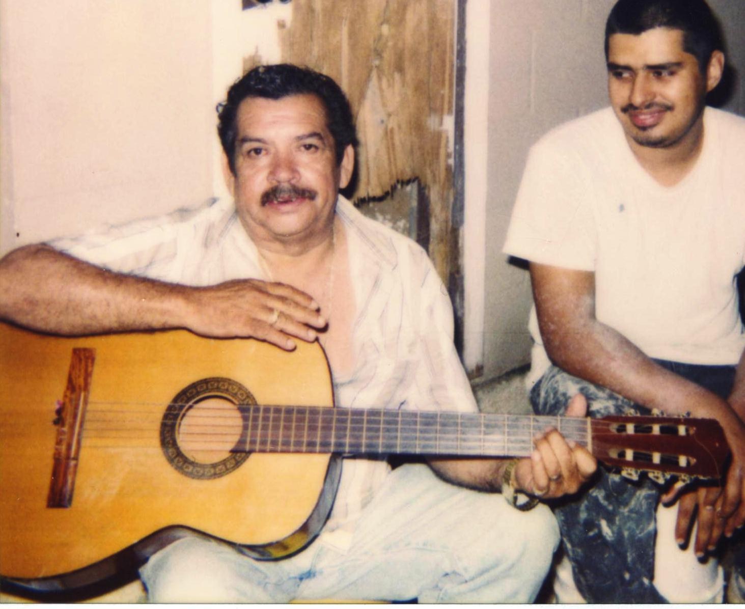 Obituary of Ernesto Salinas