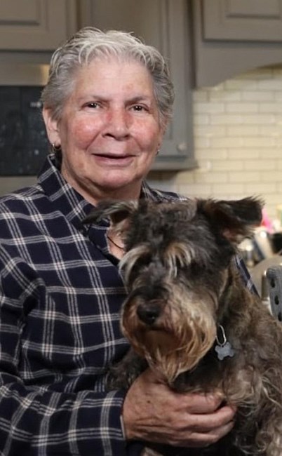 Obituary of Yolanda Pena