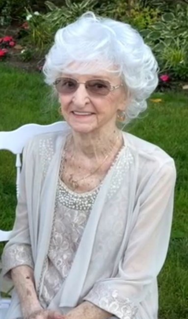 Obituary of Margaret J. Lohr