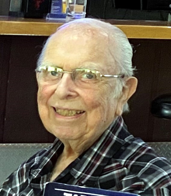 Obituary of Robert Elmer Erickson