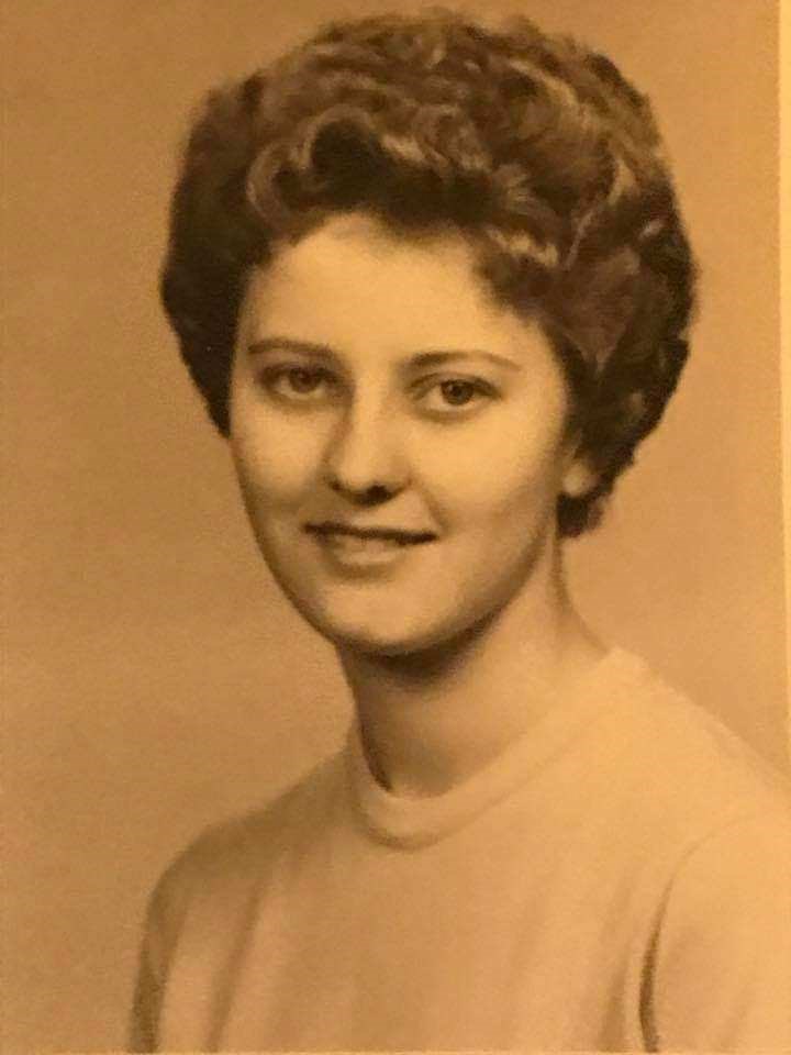 Obituary of Linda Lou Armstrong