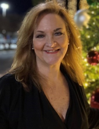 Obituary of Maria Elena Villalva