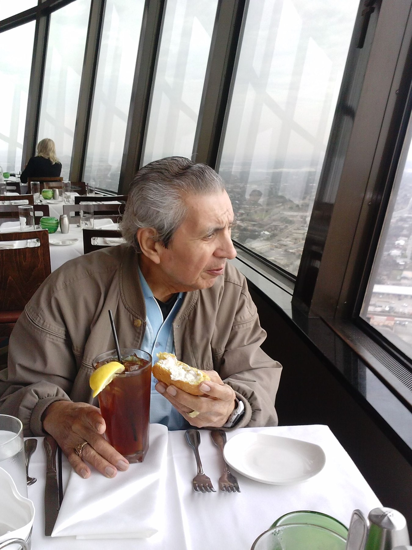 Obituary of Emilio "Peewee" Vargas