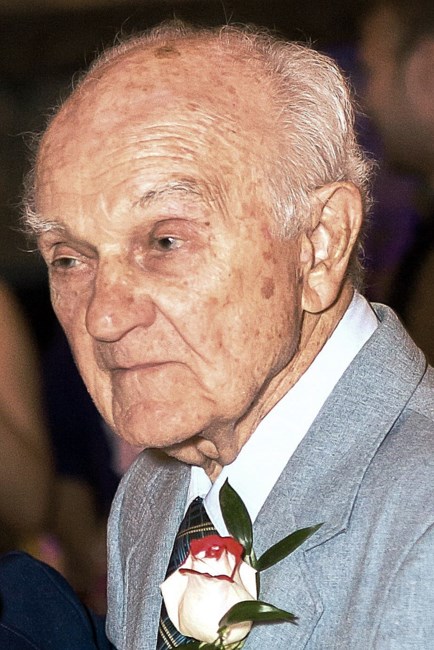 Obituary of Howard Joseph Dobias