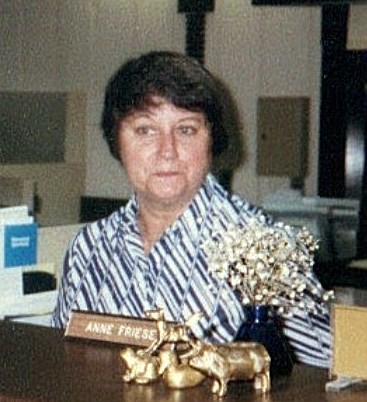 Obituary of Anne Merrill Friese