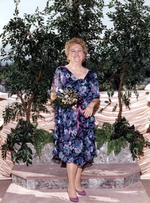 Obituary of Betty Lou Isaacs