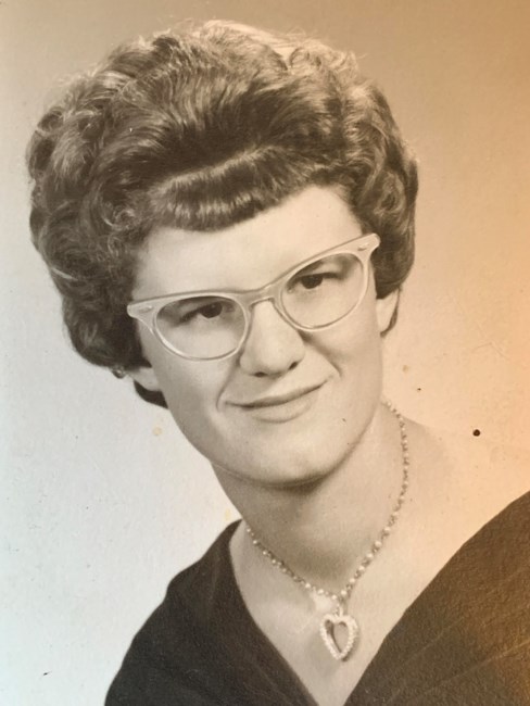 Obituary of Carolyn Lee (Marsh) Foor
