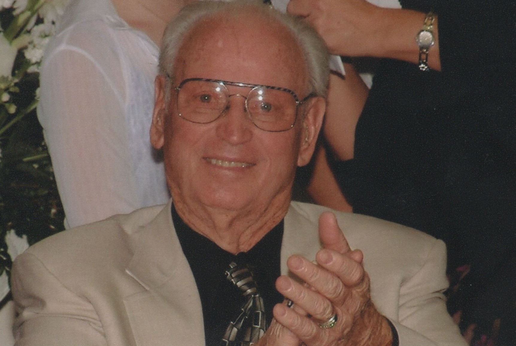 Obituary of Duane Hart