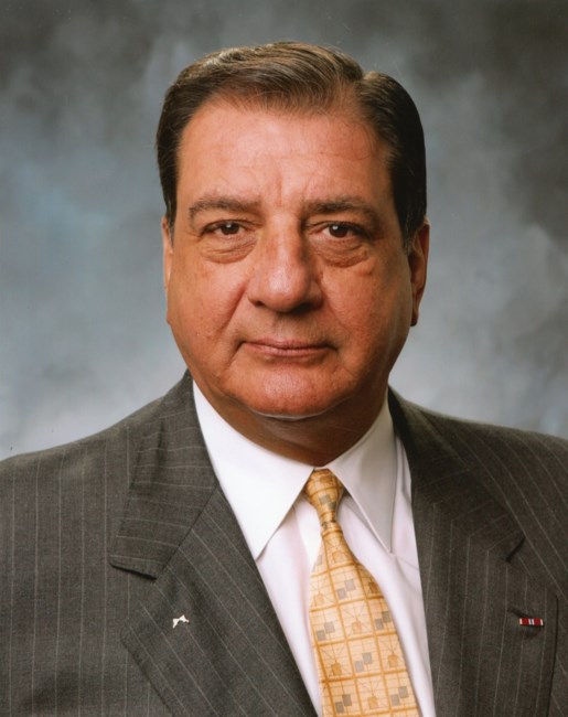 Obituario de Roy L. Dolgos